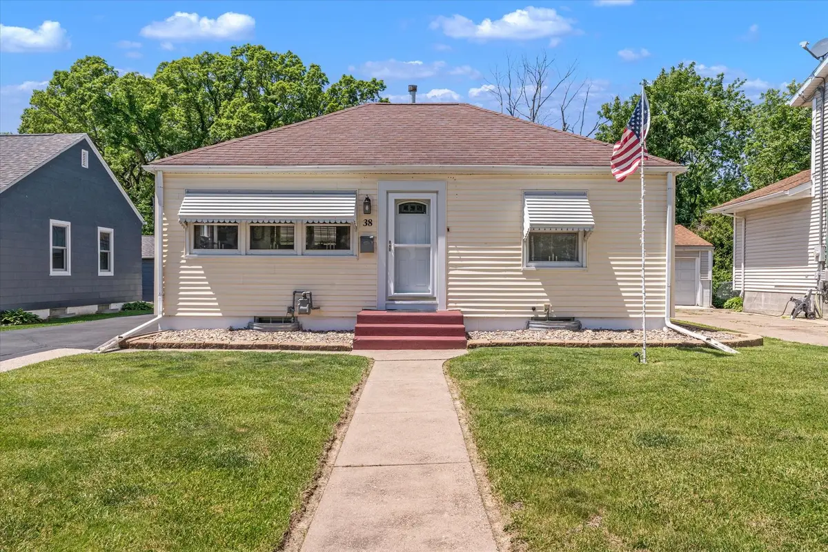 38 Blackhawk Hills Drive, Rock Island, IL 61201 - #1