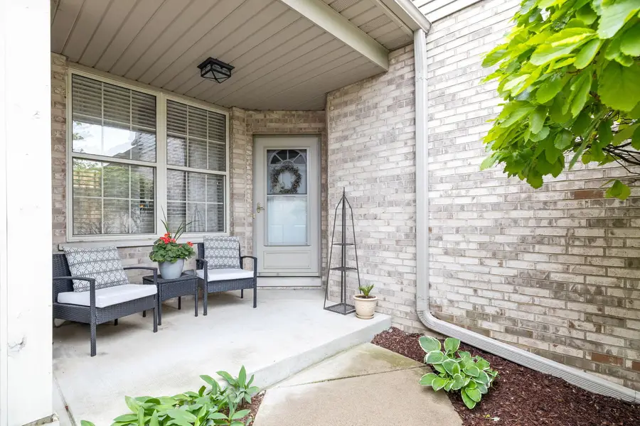 9051 Mansfield Drive, Tinley Park, IL 60487 - #3