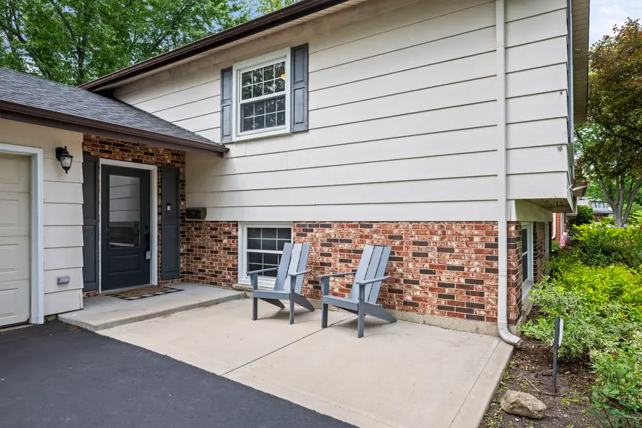 2518 N Ridge Avenue, Arlington Heights, IL 60004 - #2