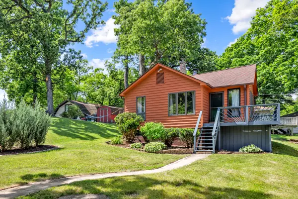 28553 W Treetop Road, Ingleside, IL 60041