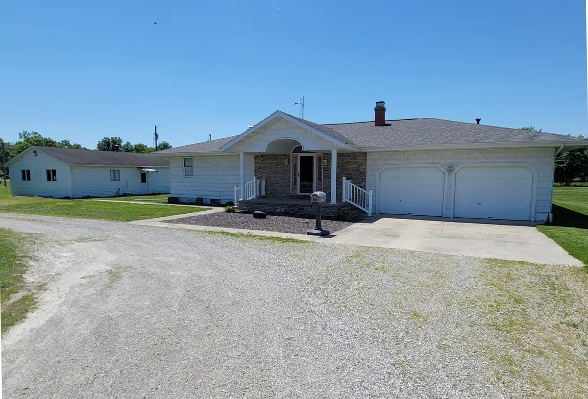 2705 S Broadway Avenue, Salem, IL 62881 - #1