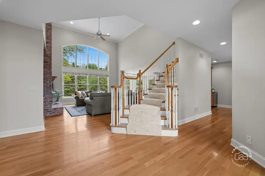 38W535 Red Bay Court, Saint Charles, IL 60175 - #2
