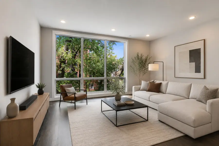 2733 W Hirsch Street #2W, Chicago, IL 60622 - #2