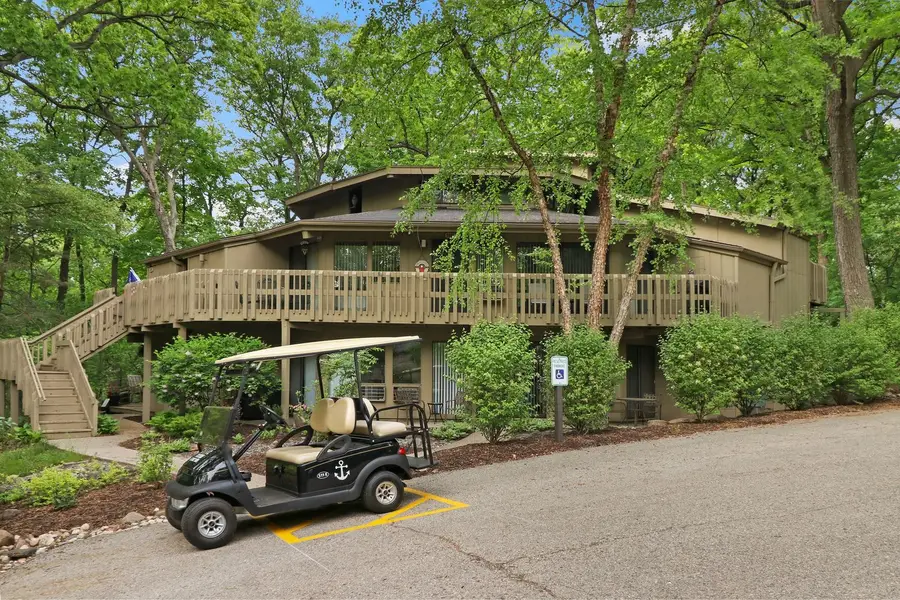 511E Tam O'shanter Drive #E, Fontana, WI 53125 - #2