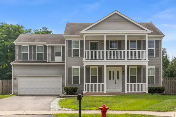 707 Hoover Drive, Oswego, IL 60543