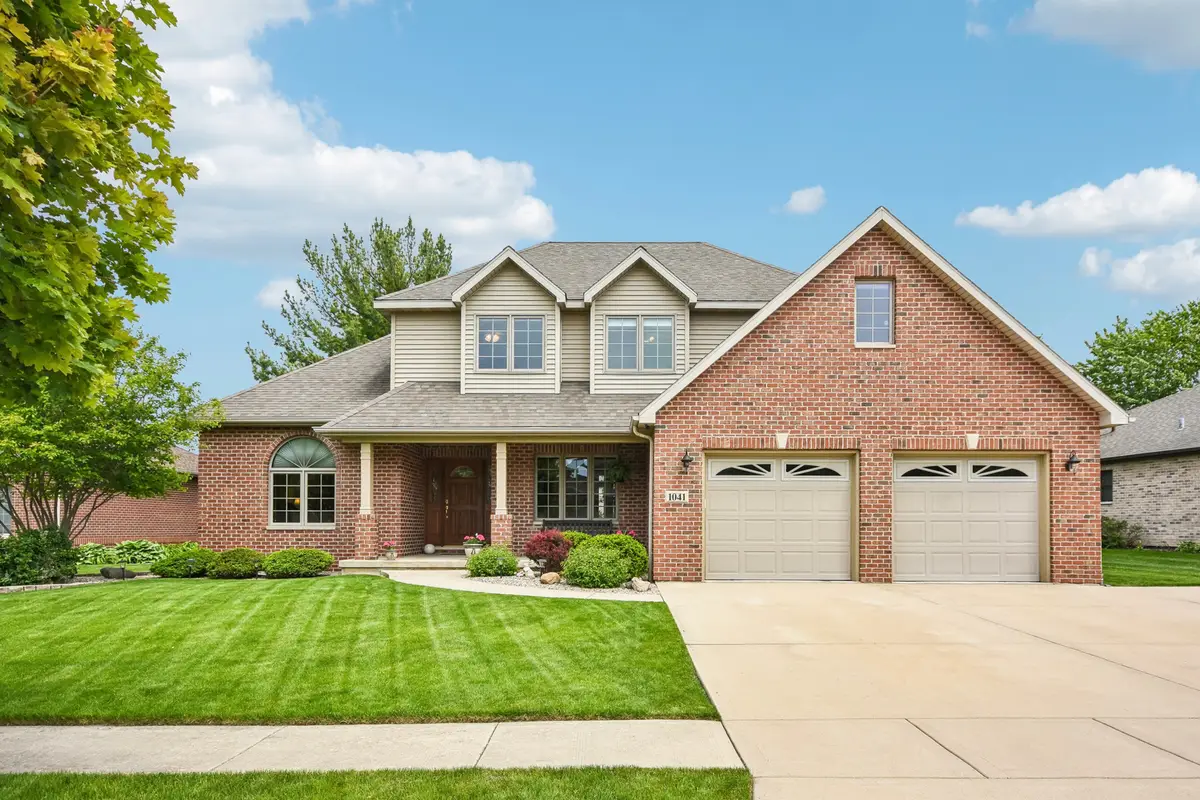 1041 Lakeview Drive, Morris, IL 60450 - #1