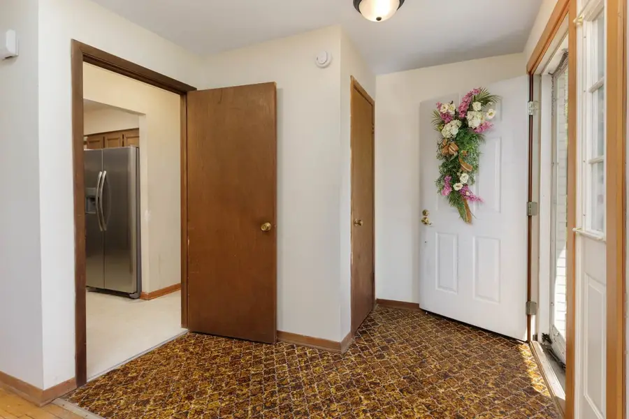 1403 E Lowden Avenue, Wheaton, IL 60189 - #3