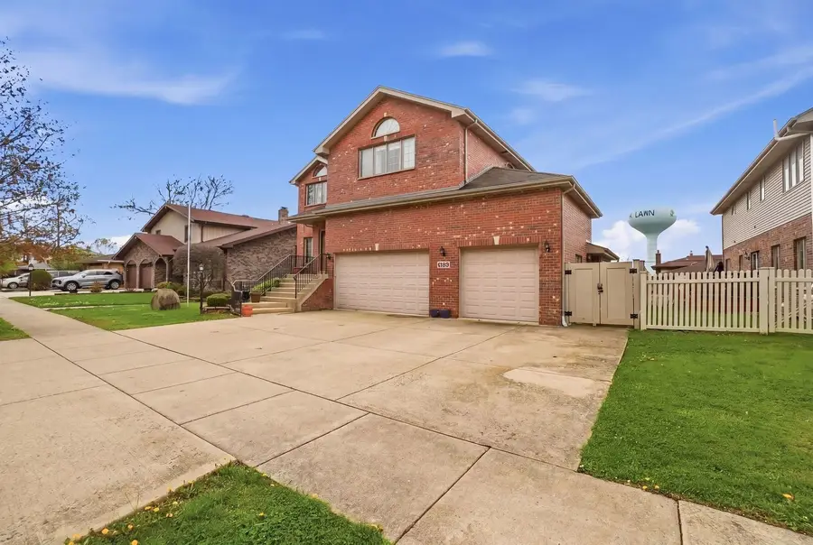 5733 W 97th Street, Oak Lawn, IL 60453 - #2