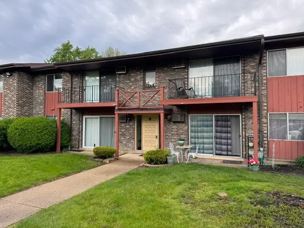 247 N Neltnor Boulevard #E2D, West Chicago, IL 60185