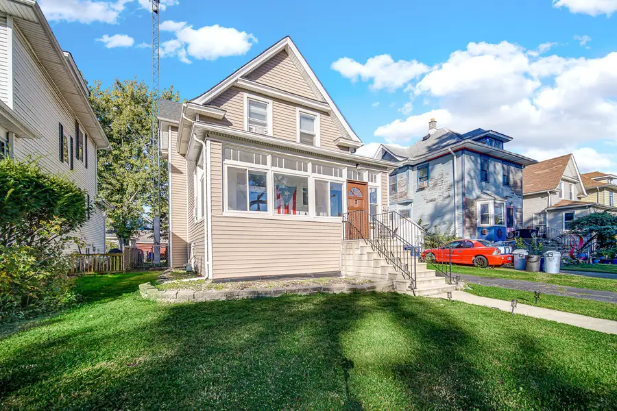 310 S 2nd Avenue N, Maywood, IL 60153 - #2