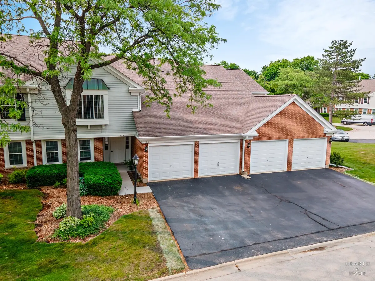 125 Rob Roy Lane #C, Prospect Heights, IL 60070 - #1