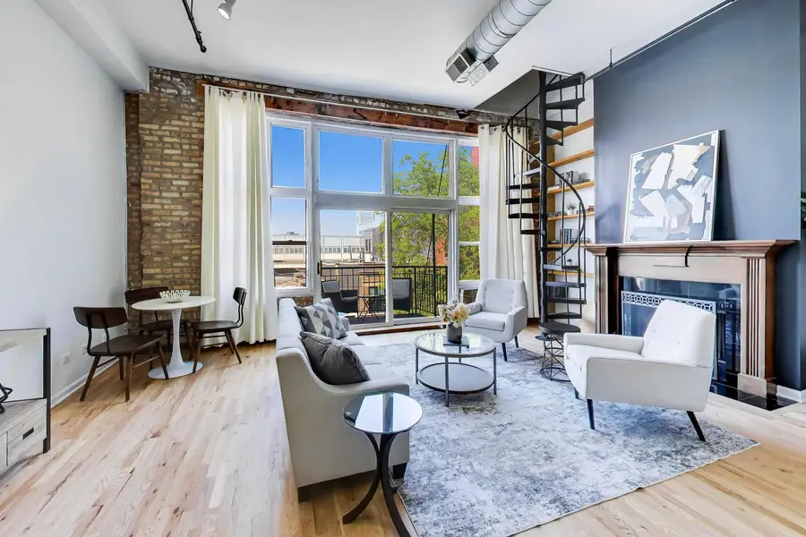 1907 N Milwaukee Avenue #306, Chicago, IL 60647 - #3