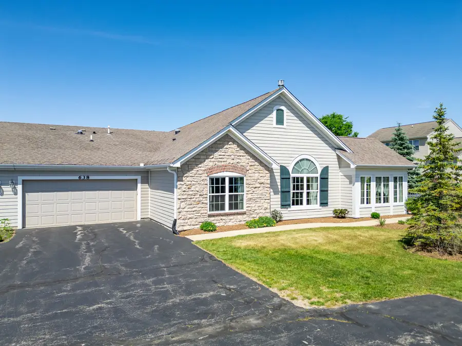 638 Handel Lane, Woodstock, IL 60098 - #2