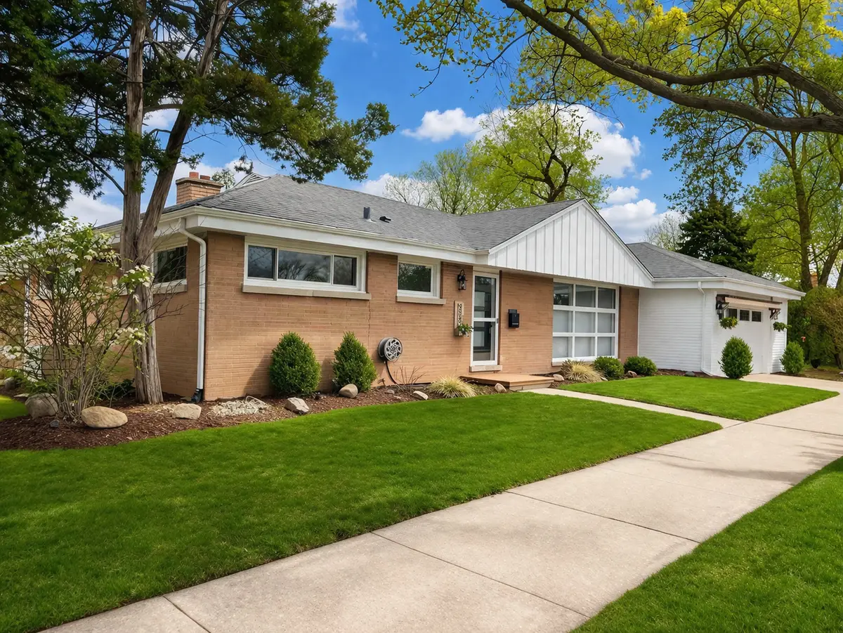 6803 N Keeler Avenue, Lincolnwood, IL 60712 - #1