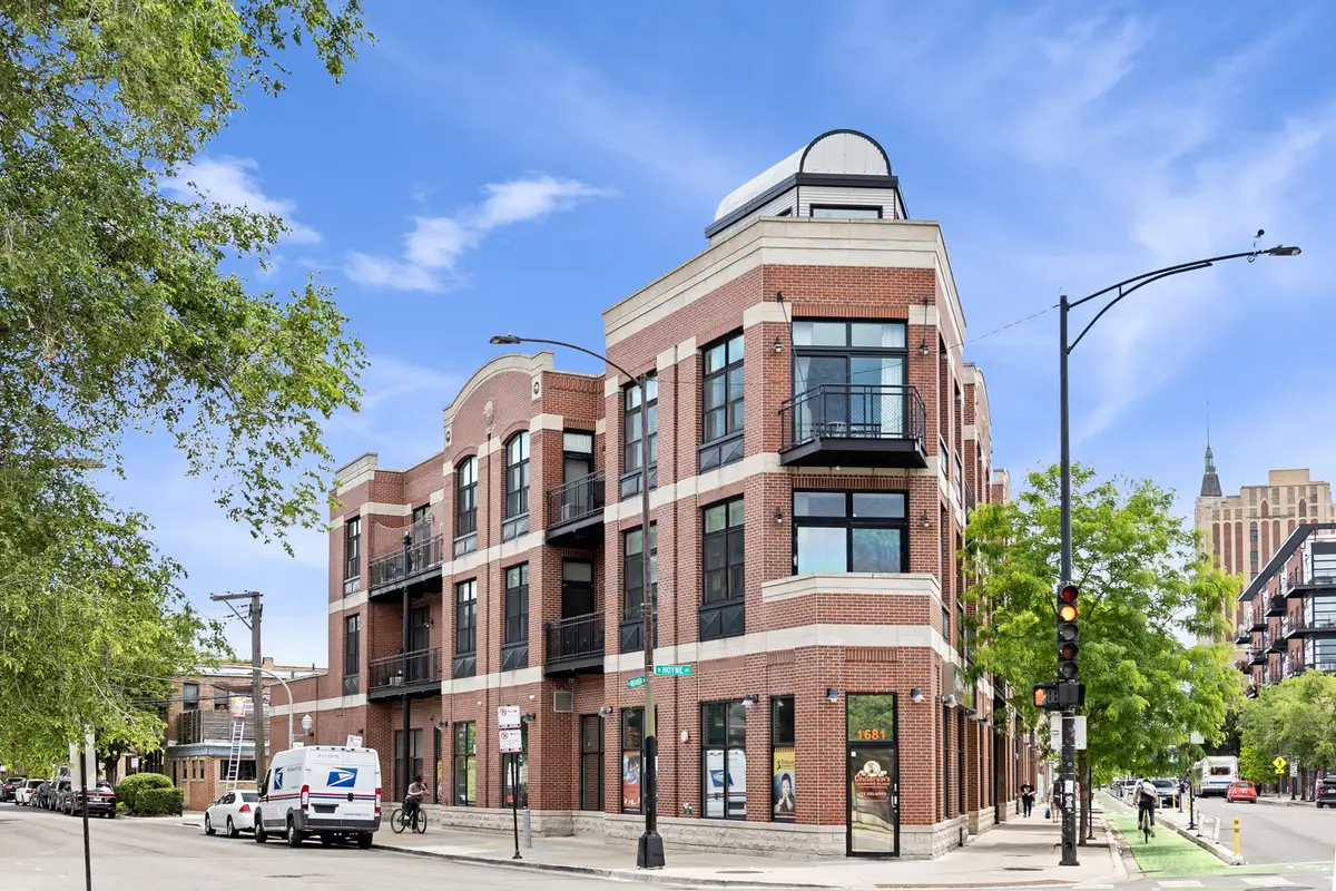 2089 W Wabansia Avenue #303, Chicago, IL 60647 - #1