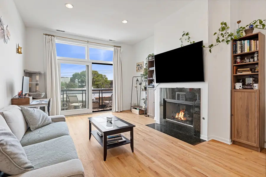 2089 W Wabansia Avenue #303, Chicago, IL 60647 - #3