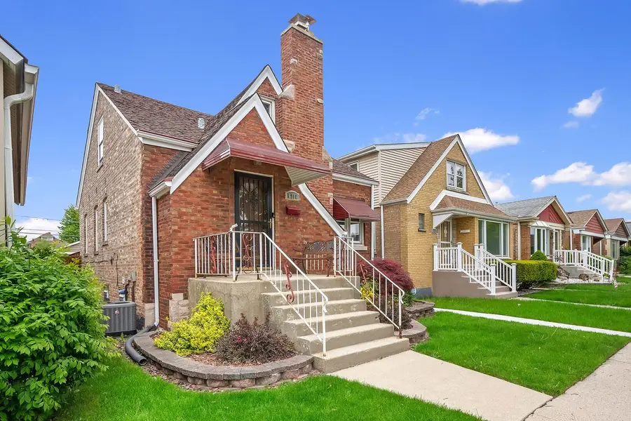 6217 S Mason Avenue, Chicago, IL 60638 - #2
