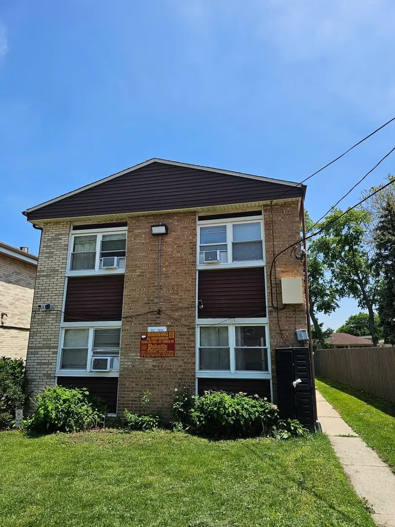 5330 S 73rd Court, Summit, IL 60501 - #2