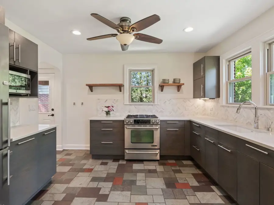 116 E Maple Street, Lombard, IL 60148 - #3