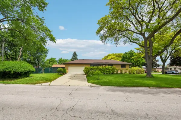 306 Poplar Avenue, Bensenville, IL 60106