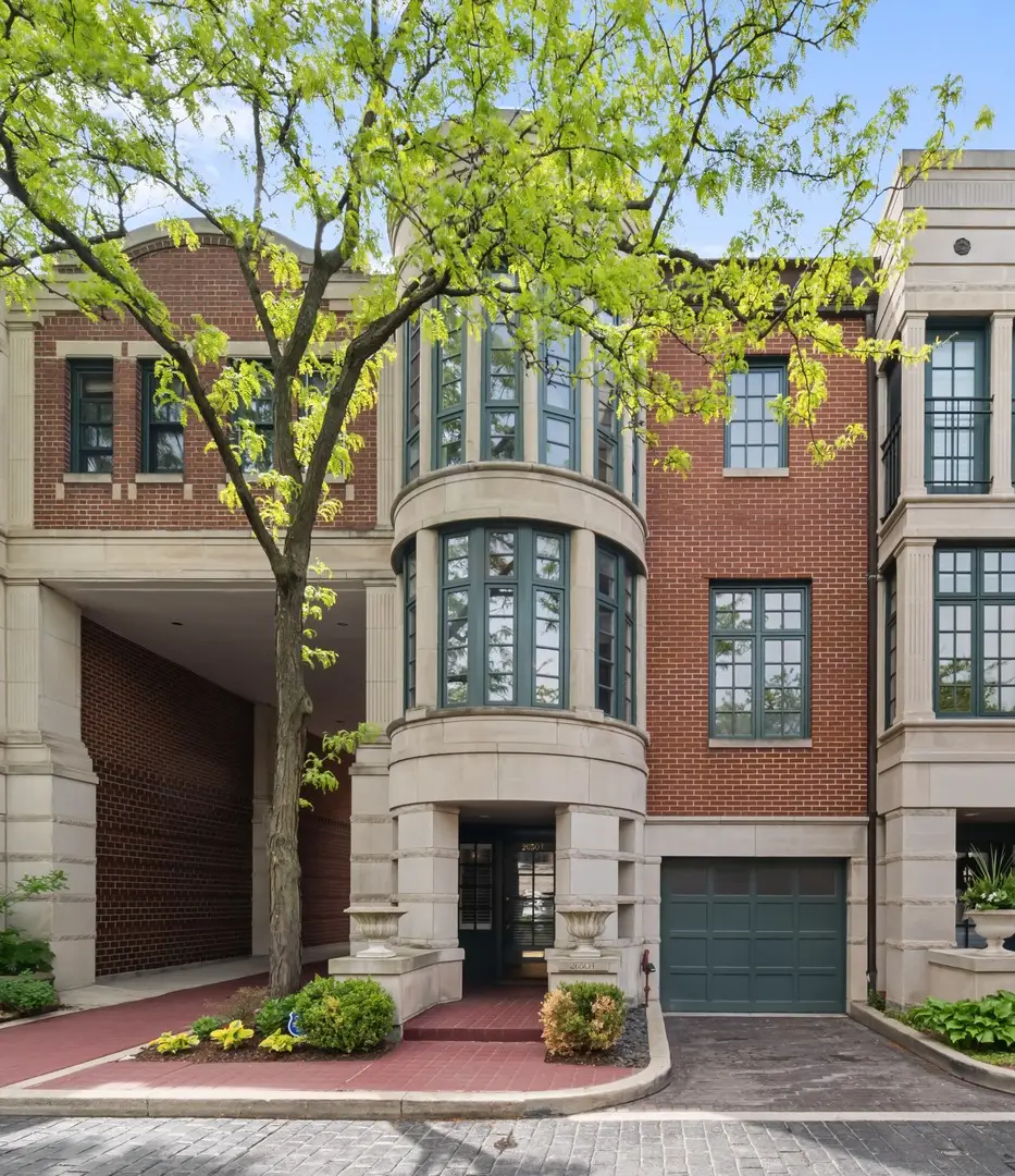 2650 N Southport Avenue #F, Chicago, IL 60614 - #1