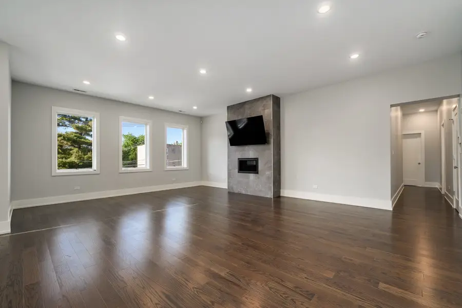 3016 W Belmont Avenue #2N, Chicago, IL 60618 - #3