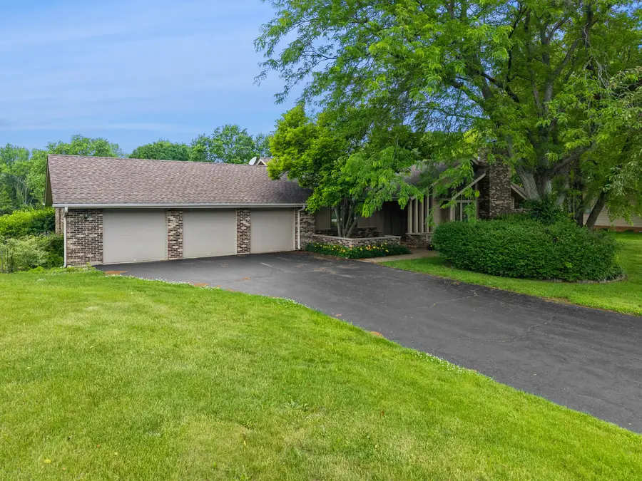 12N320 Jackson Drive, Elgin, IL 60124 - #2
