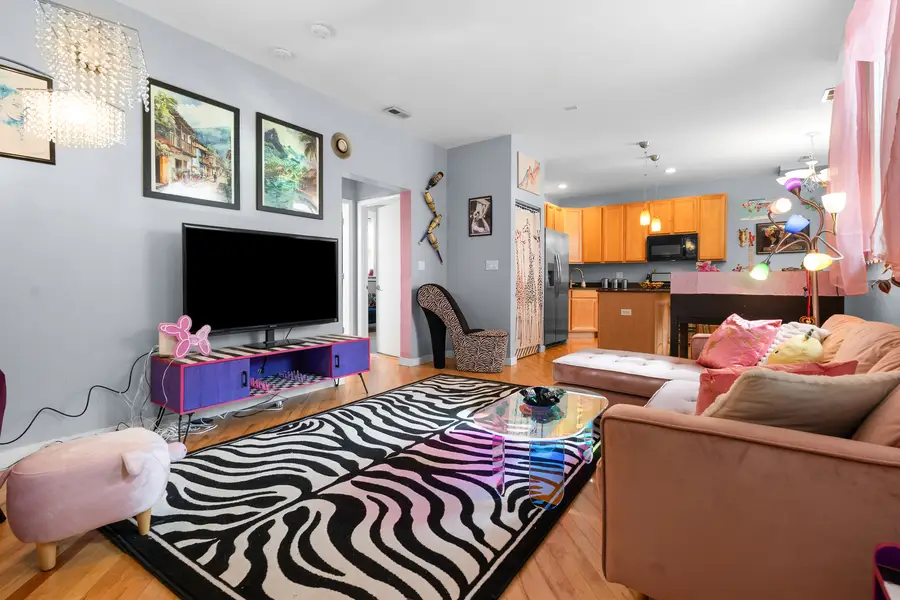 3222 W Beach Avenue #GB, Chicago, IL 60651 - #2