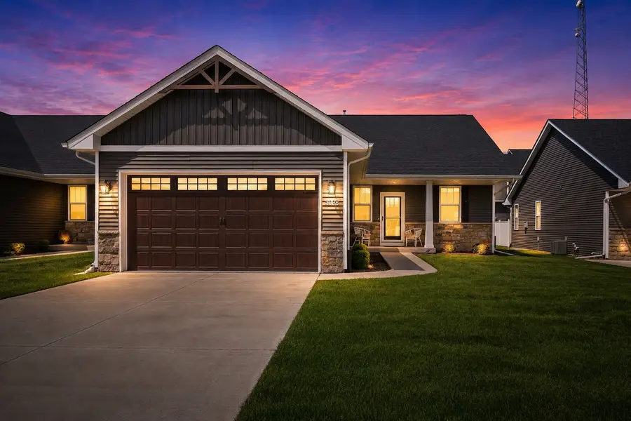 3098 Mary Leigh Drive, Bettendorf, IA 52722 - #2