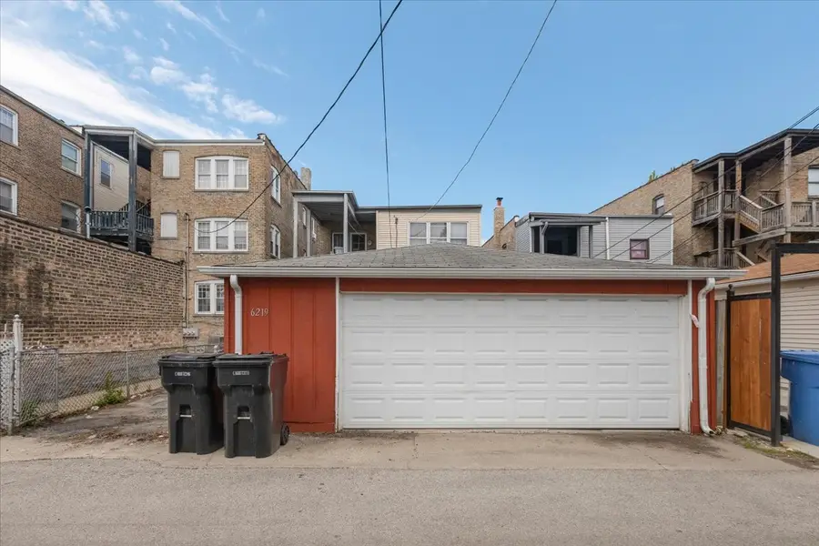 6219 N Claremont Avenue, Chicago, IL 60659 - #2