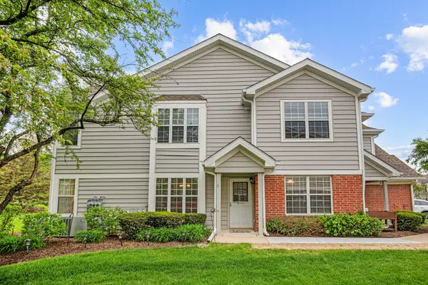 2936 Heatherwood Drive #19081, Schaumburg, IL 60194