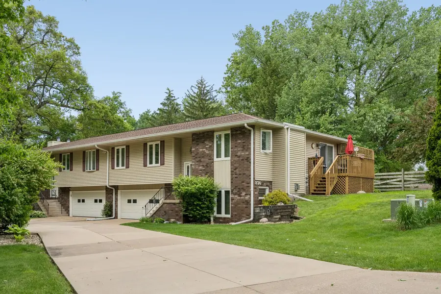 870 47th Avenue #2, East Moline, IL 61244 - #3