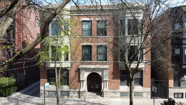 808 W Buckingham Place #1E, Chicago, IL 60657