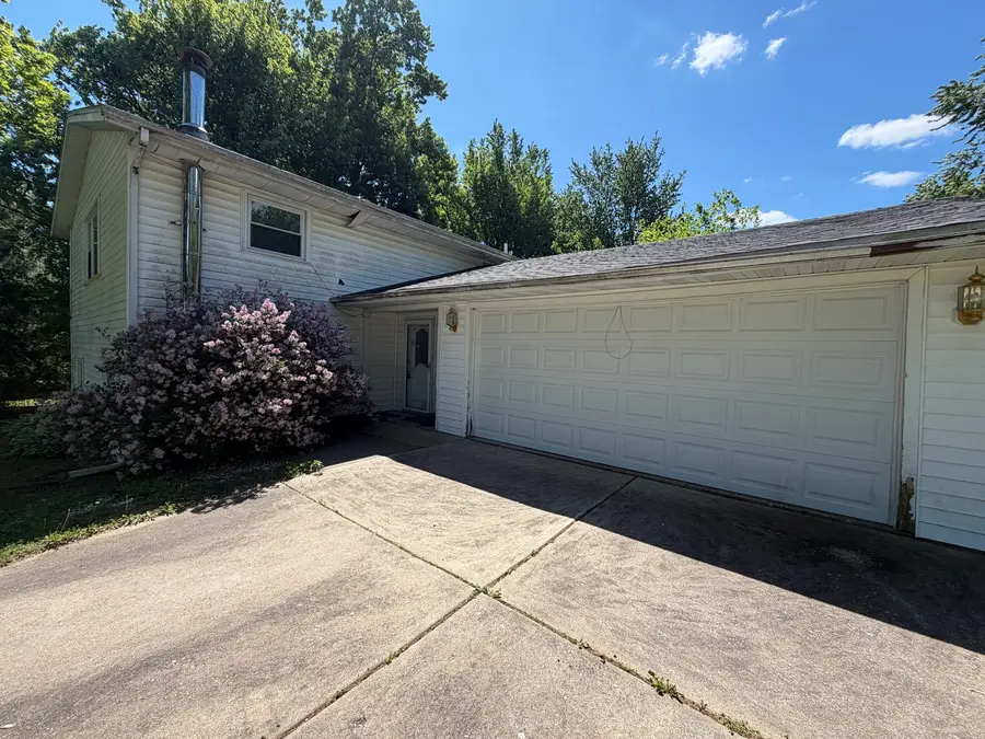 5195 306th Street, Dixon, IA 52745 - #2