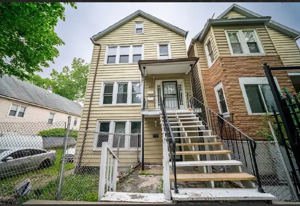 8942 S Baltimore Avenue, Chicago, IL 60617
