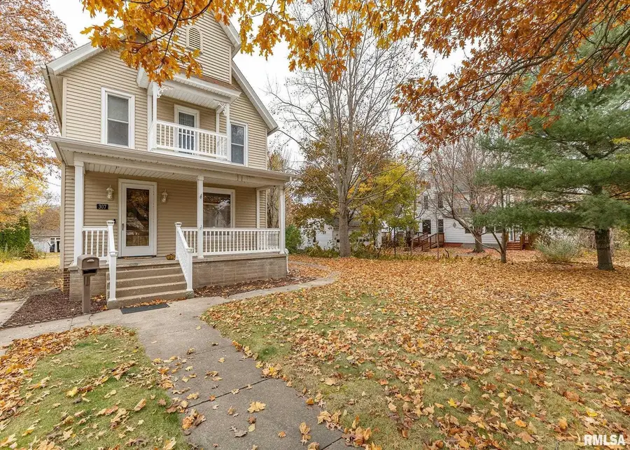 307 E Court Street, Cambridge, IL 61238 - #2