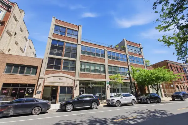 1158 W Armitage Avenue #206, Chicago, IL 60614