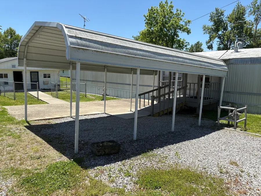 21654 Benton Street, Thompsonville, IL 62890 - #3
