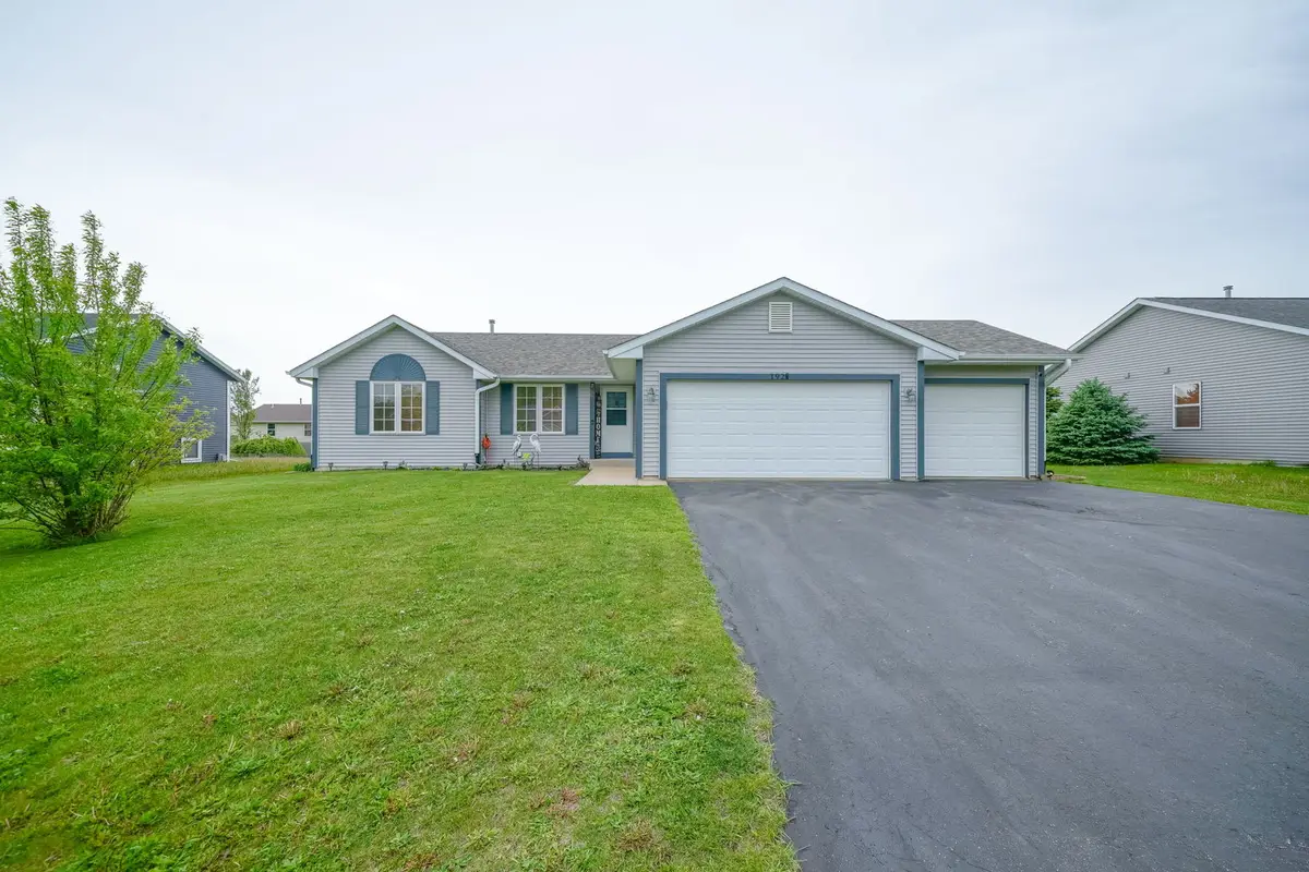 192 Prairie Moon Drive, Davis Junction, IL 61020 - #1