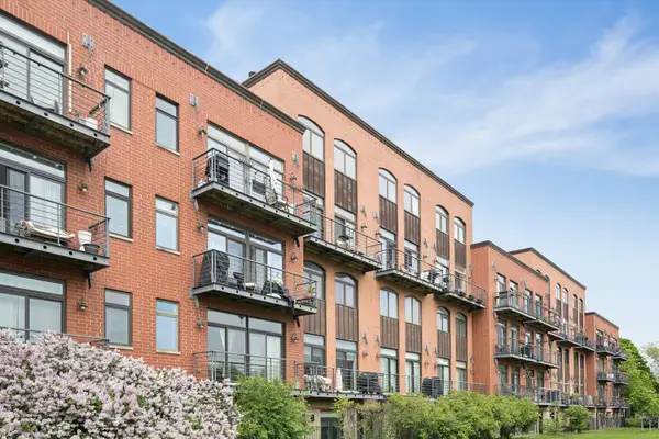 1830 N Winchester Avenue #216, Chicago, IL 60622