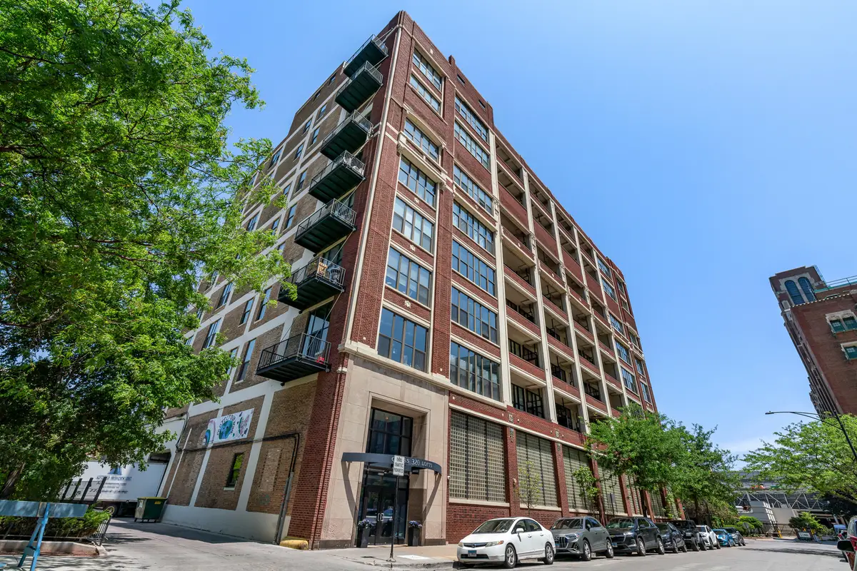 320 E 21st Street #615, Chicago, IL 60616 - #1