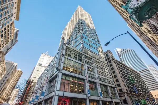 8 E Randolph Street #3102, Chicago, IL 60601