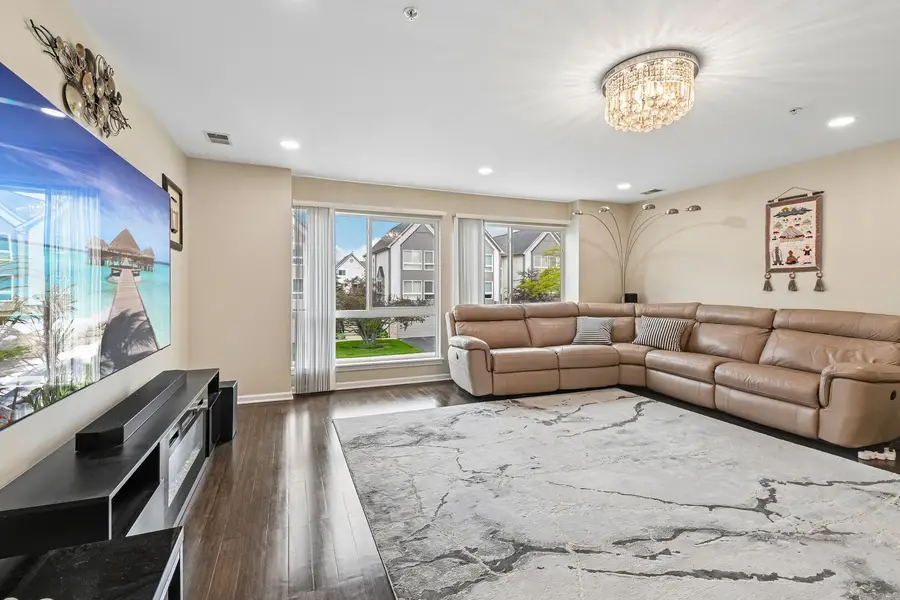 673 E Fountainview Drive #673, Mundelein, IL 60060 - #3