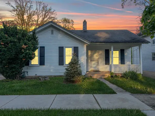 652 S Main Street, Naperville, IL 60540