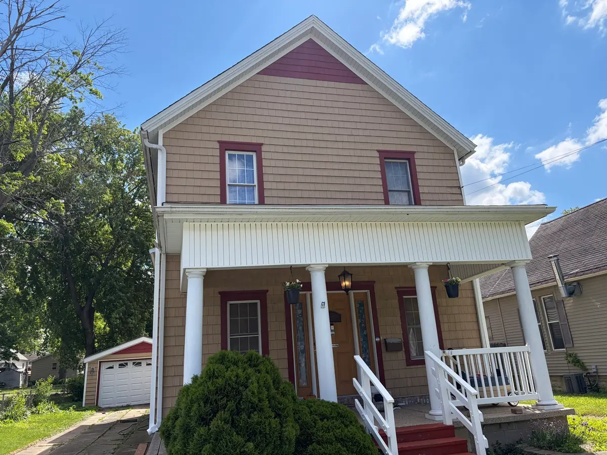 1107 N Livingston Street, Bloomington, IL 61701 - #1