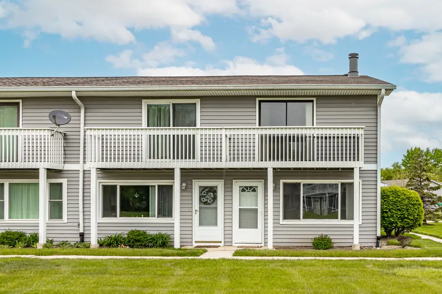 17490 W Chestnut Lane #10D, Gurnee, IL 60031 - #2