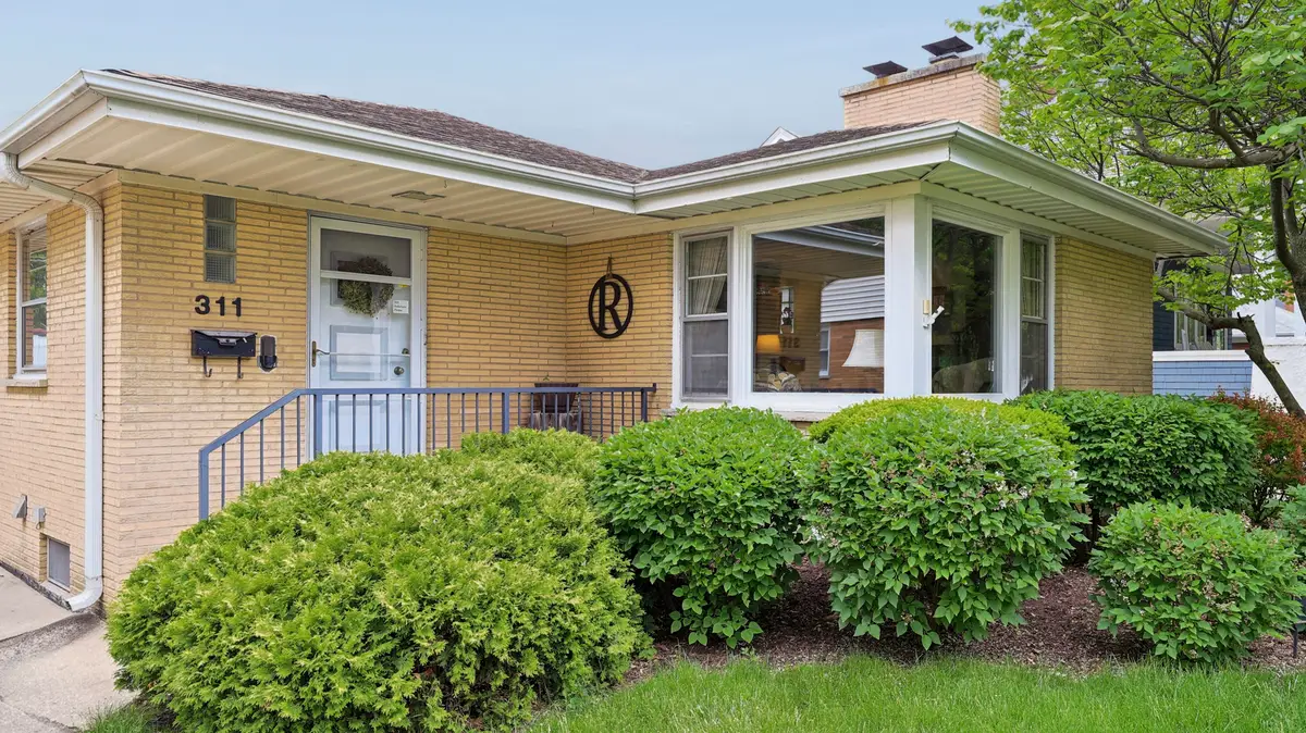 311 N Elm Avenue, Elmhurst, IL 60126 - #1