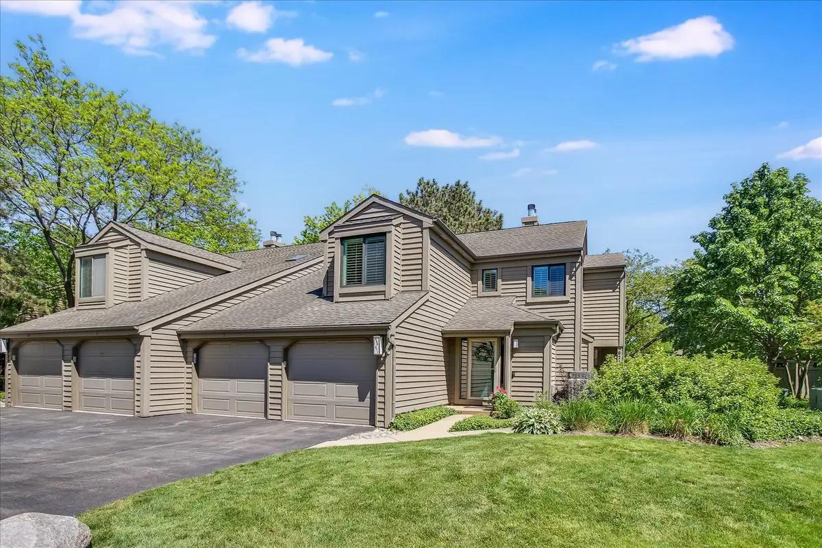 669 Golf Lane #669, Lake Barrington, IL 60010 - #1