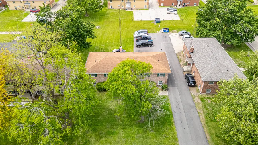 221 S Small Avenue, Kankakee, IL 60901 - #2