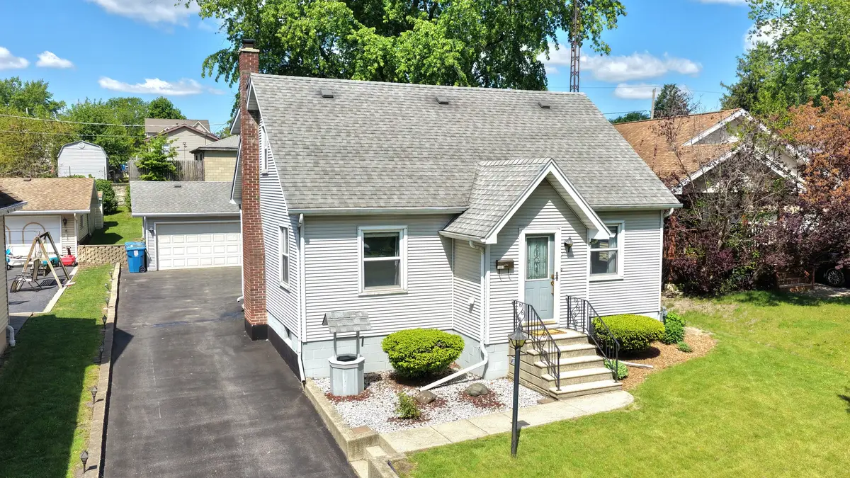 1609 N Hickory Street, Crest Hill, IL 60403 - #1